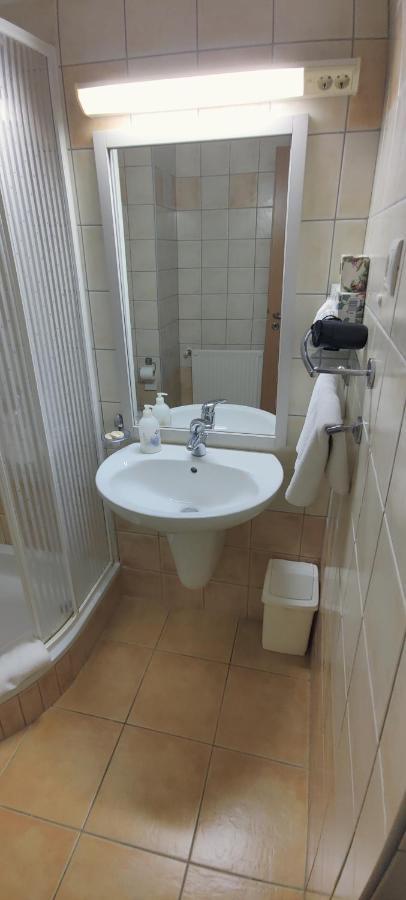 Aliz Apartman Zalakaros Exteriör bild